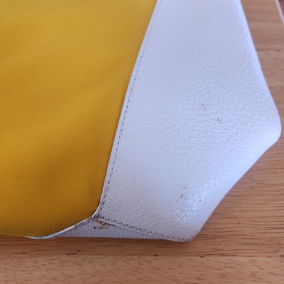 Ferragamo Tote Bag - Picture 7 of 13